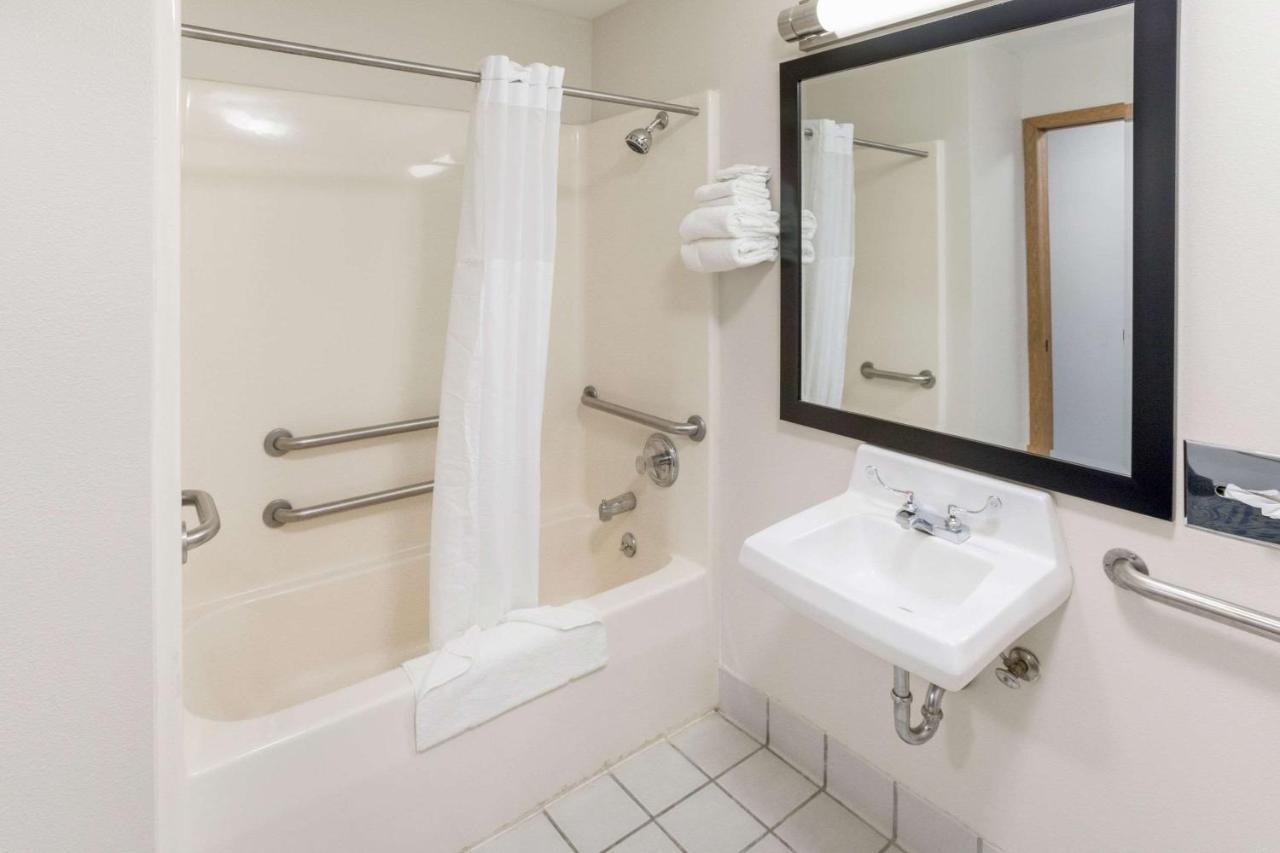 Quality Inn Rochelle Kültér fotó